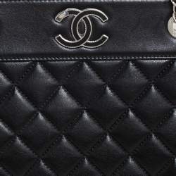 مملوكة مسبقًا Chanel Black Quilted Leather Mademoiselle Vintage Shopping Tote