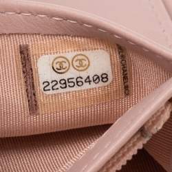 مملوكة مسبقًا محفظة كونتينيتال شانيل بوي L ين جلد كافيار أخضر مبطن