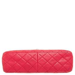 Pre Owned حقيبة شانيل جامبو كلاسيك جلد كافيار مبطن وردي بقلاب مزدوج 