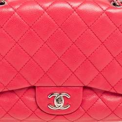 Pre Owned حقيبة شانيل جامبو كلاسيك جلد كافيار مبطن وردي بقلاب مزدوج 