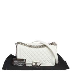 Pre Owned Chanel White Quilted Leather Medium Boy Flap Bag