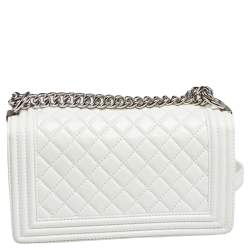 Pre Owned Chanel White Quilted Leather Medium Boy Flap Bag