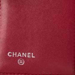 مملوكة مسبقًا محفظة شانيل فيتشوريستيك جلد خروف أسود مبطن