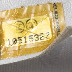 Pre Owned حقيبة شانيل جلد وجلد لامع مبطن أبيض/أسود بقفل متعاكس