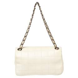 Pre Owned حقيبة شانيل جلد وجلد لامع مبطن أبيض/أسود بقفل متعاكس