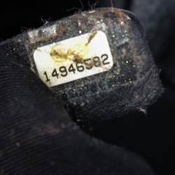 مملوكة مسبقًا حقيبة يد توتس شانيل شوبر سيرف جلد أسود 