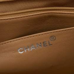 Pre Owned Chanel Beige Quilted Caviar Leather Jumbo Vintage Classic Single Flap Bag