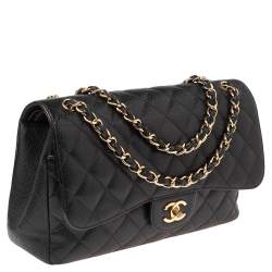 Pre Owned حقيبة شانيل جامبو كلاسيك جلد كافيار مبطن بيج بقلاب مزدوج 