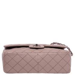 مملوكة مسبقًا حقيبة شانيل كلاسيك جامبو جلد كافيار مبطن أسود بقلاب مزدوج 