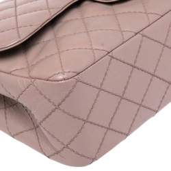 مملوكة مسبقًا حقيبة شانيل كلاسيك جامبو جلد كافيار مبطن أسود بقلاب مزدوج 