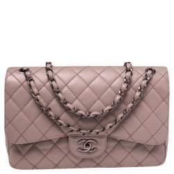 مملوكة مسبقًا حقيبة شانيل كلاسيك جامبو جلد كافيار مبطن أسود بقلاب مزدوج 