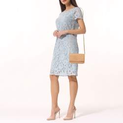 مملوكة مسبقًا Chanel Beige Quilted Leather Wallet On Chain