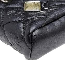 Pre Owned Chanel Black Quilted Leather Reissue Chain Phone Pouch