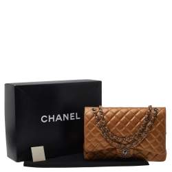 Pre Owned Chanel Metallic Beige Quilted Leather Maxi Classic Single Flap Bag