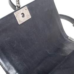 Pre Owned Chanel Black Quilted Leather Medium Boy Bag