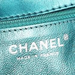 Pre Owned Chanel Metallic Blue Quilted Leather 2.55 Reissue Chain Clutch