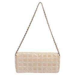 Pre Owned حقيبة شانيل فينتدج ترافيل ليغن إيست/ويست كانفاس بيج بقلاب 