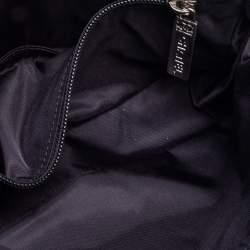 مملوكة مسبقًا Chanel Dark Blue Terry Cloth And Perforated PVC CC Shoulder Bag