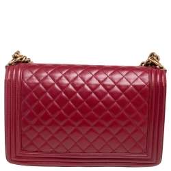 Pre Owned حقيبة شانيل نيو بوي جلد مبطن أحمر بقلاب متوسطة 