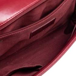 Pre Owned حقيبة شانيل نيو بوي جلد مبطن أحمر بقلاب متوسطة 