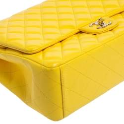 مملوكة مسبقًا Chanel Yellow Quilted Leather Maxi Classic Double Flap Bag