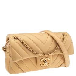 Pre Owned Chanel Gold Chevron Quilted Leather Medium Easy Flap Bag
