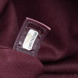 مملوكة مسبقًا Chanel Black Chevron Suede And Leather Flap Bag