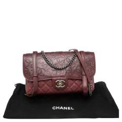 مملوكة مسبقًا Chanel Red Quilted Leather Paris Dallas Studded Flap Bag