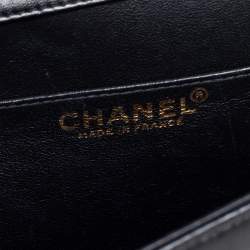 مملوكة مسبقًا حقيبة شانيل رانواي 2001 جلد كاميليا مزخرف باللؤلؤ وتويد أسود بقلاب