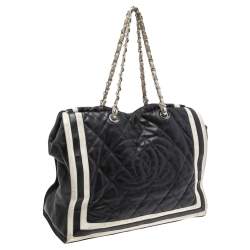 Pre Owned Chanel Navy Blue/White Quilted Leather CC Shopper Tote 
