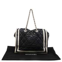 Pre Owned Chanel Navy Blue/White Quilted Leather CC Shopper Tote 