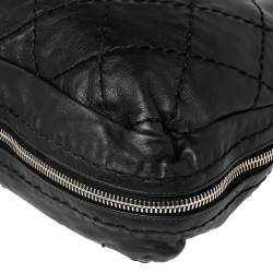 Pre Owned حقيبة ساتشل شانيل إطار مستدير سحاب قابل للتمدد جلد مبطن أسود