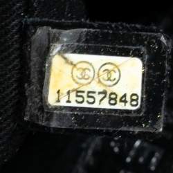 Pre Owned حقيبة ساتشل شانيل إطار مستدير سحاب قابل للتمدد جلد مبطن أسود