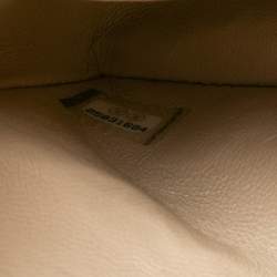 مملوكة مسبقًا Chanel Nude Quilted Caviar Leather Small Classic Double Flap Bag