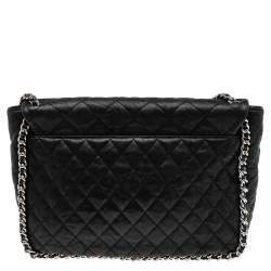 مملوكة مسبقًا حقيبة كتف شانيل ماكسي جلد أسود بسلسلة ملتفة وقلاب