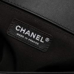 Pre Owned Chanel Grey/Olive Green Quilted Leather Chain Around Medium Boy Flap Top Handle Bag
