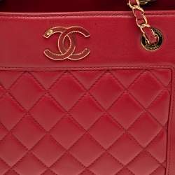 مملوكة مسبقًا حقيبة يد شانيل شوبينغ فينتدج مادموازيل جلد مبطن أحمر