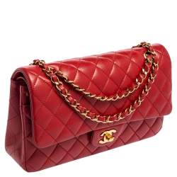 Pre Owned حقيبة شانيل قلاب مزدوج كلاسيك متوسطة جلد لامع مبطن أحمر