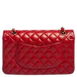 Pre Owned حقيبة شانيل قلاب مزدوج كلاسيك متوسطة جلد لامع مبطن أحمر