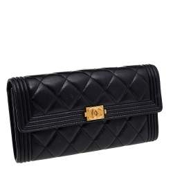 Pre Owned Chanel Black Quilted Leather Boy Long Flap Continental Wallet