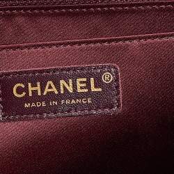 مملوكة مسبقًا حقيبة شانيل غولدن كلاس جلد مبطن أزرق كحلي بقلاب 