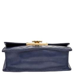 مملوكة مسبقًا حقيبة شانيل غولدن كلاس جلد مبطن أزرق كحلي بقلاب 