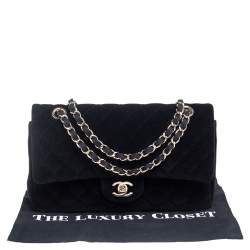 Pre Owned Chanel Black Quilted Velvet Medium Classic Double Flap Bag