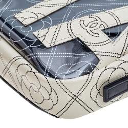 Pre Owned حقيبة صغيرة شانيل كاميليا  كوكو مارك بي في سي وجلد أسود / أبيض بالشعار