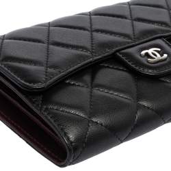 Pre Owned Chanel Black Quilted Leather Classic Flap Continental Wallet