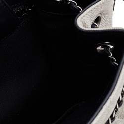 مملوكة مسبقًا Chanel Grey Quilted Caviar Leather Accordion Bucket Bag