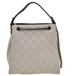 مملوكة مسبقًا Chanel Grey Quilted Caviar Leather Accordion Bucket Bag