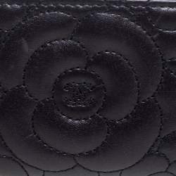 Pre Owned محفظة نقود معدنية شانيل جلد أسود منقوش زهرة الكاميليا بسحاب ملتف