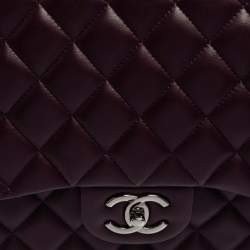مملوكة مسبقًا Chanel Dark Purple Quilted Lambskin Leather Maxi Classic Double Flap Bag