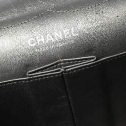 Pre Owned حقيبة شانيل جامبو ريشيو 2.55 كلاسيك 227 جلد مبطن رصاصي ميتاليك بقلاب